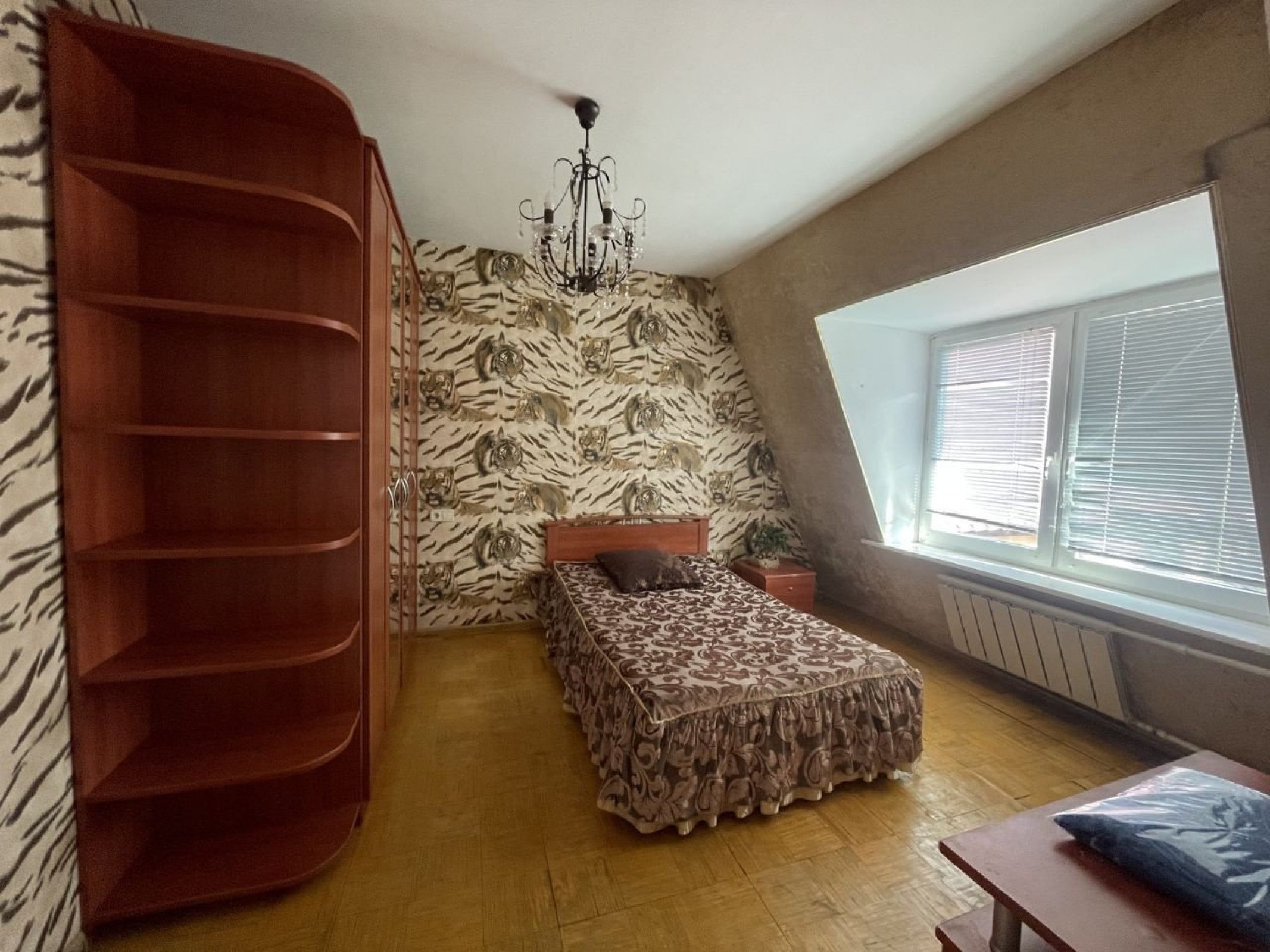 3-этажный дом, 600 м²