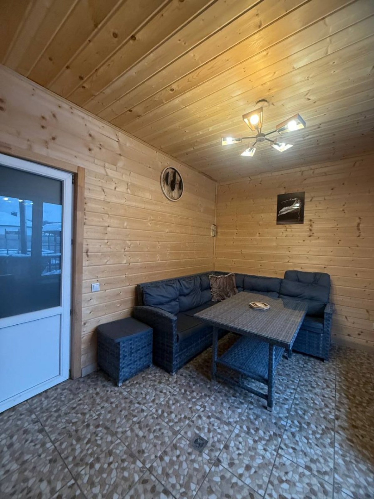 2-этажный коттедж, 170 м²