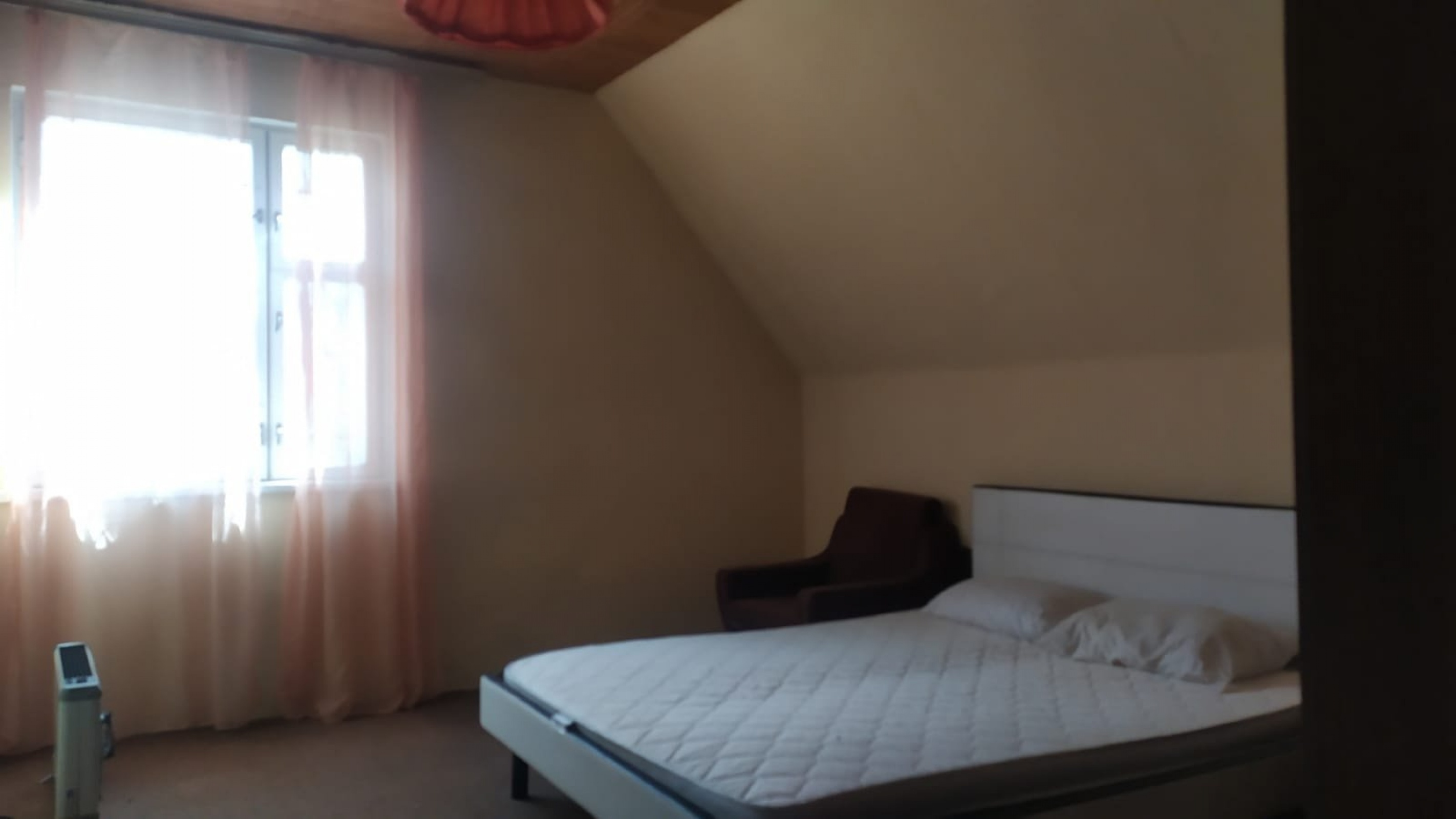 3-этажный дом, 250 м²