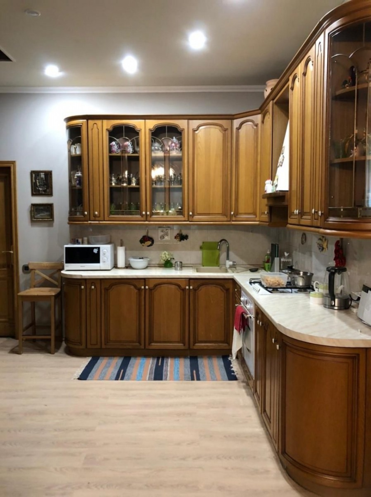 Коттедж, 290 м²