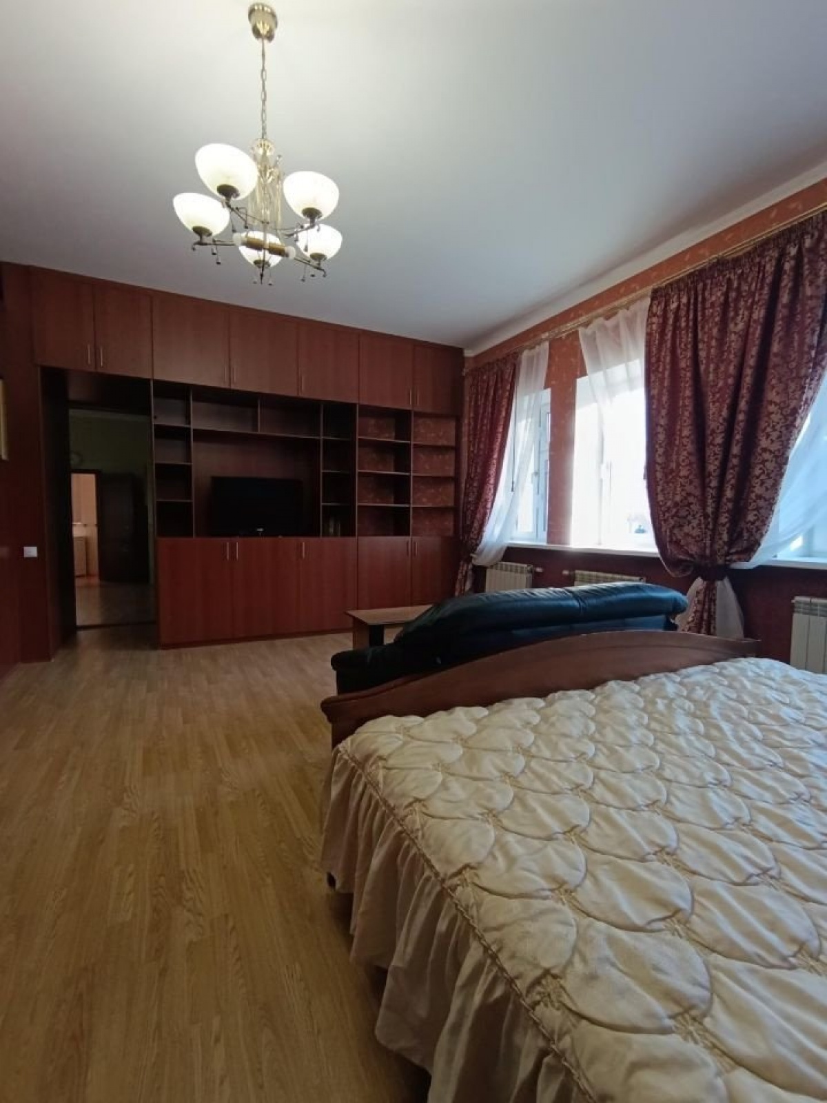 2-этажный таунхаус, 200 м²