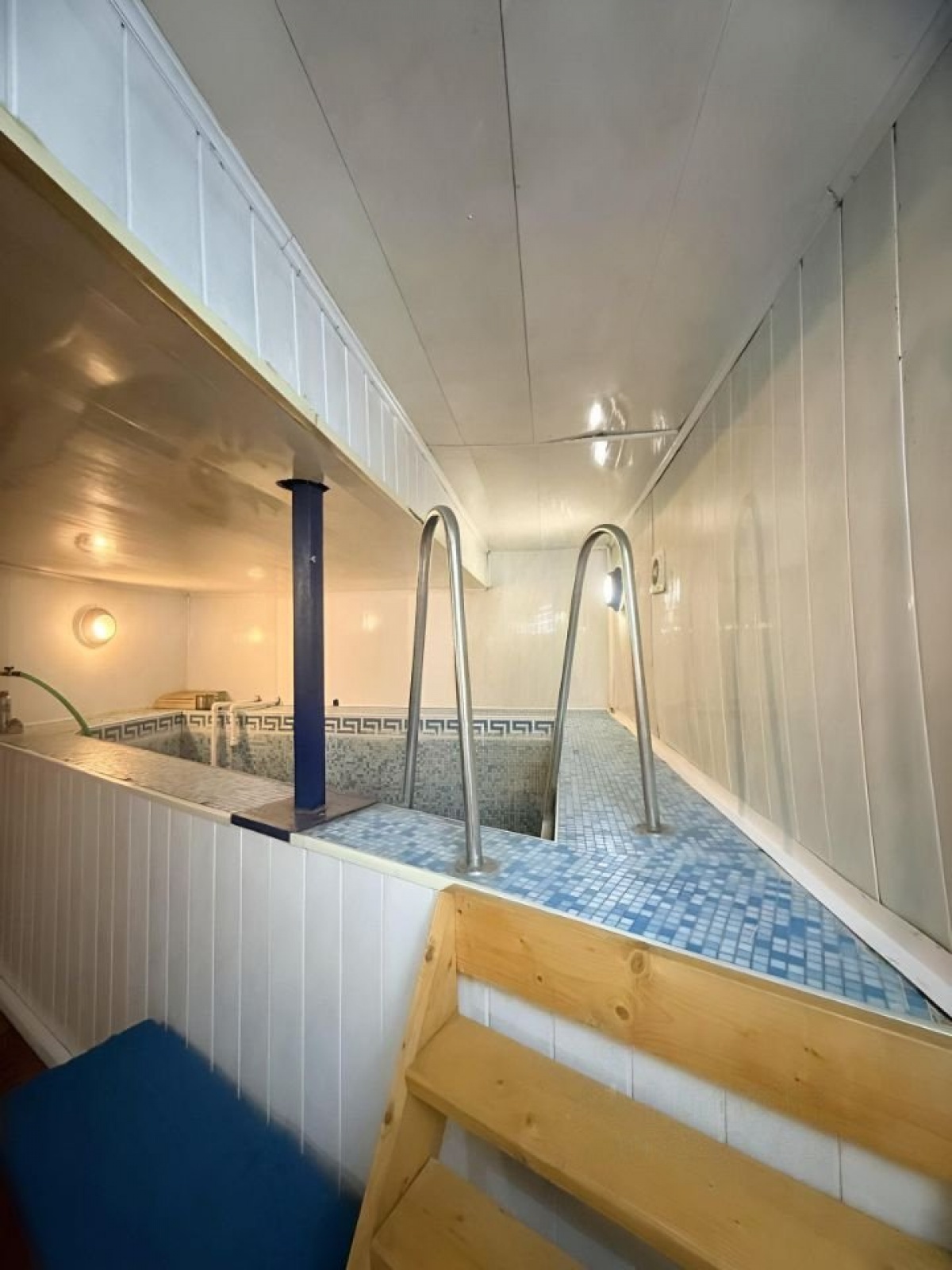 2-этажный дом, 100 м²