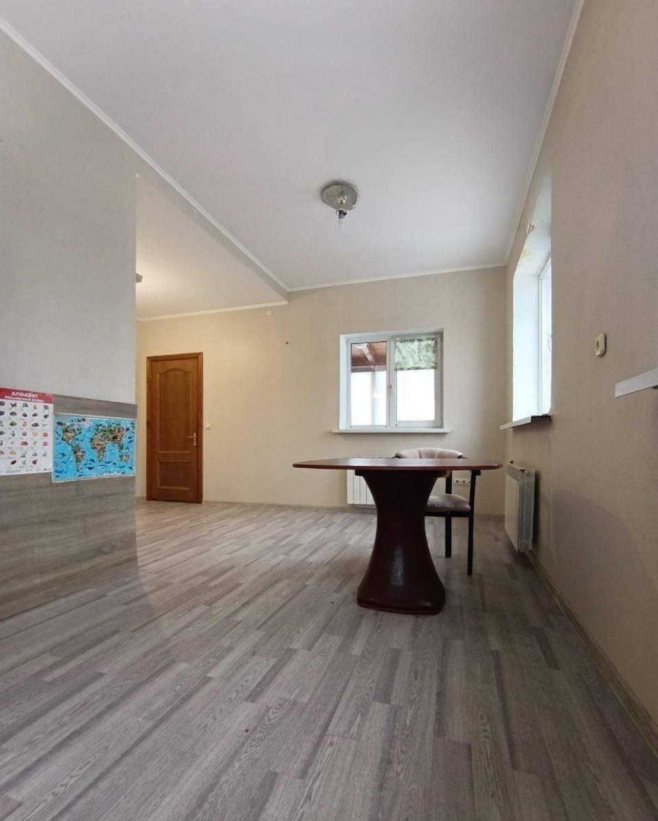 2-этажный коттедж, 215 м²
