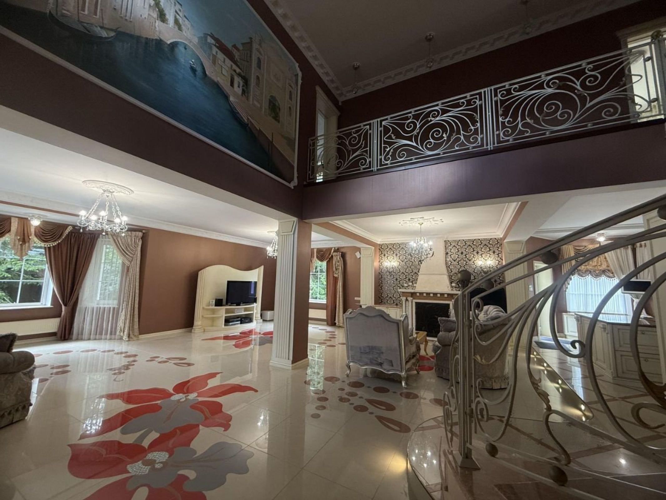 3-этажный коттедж, 420 м²