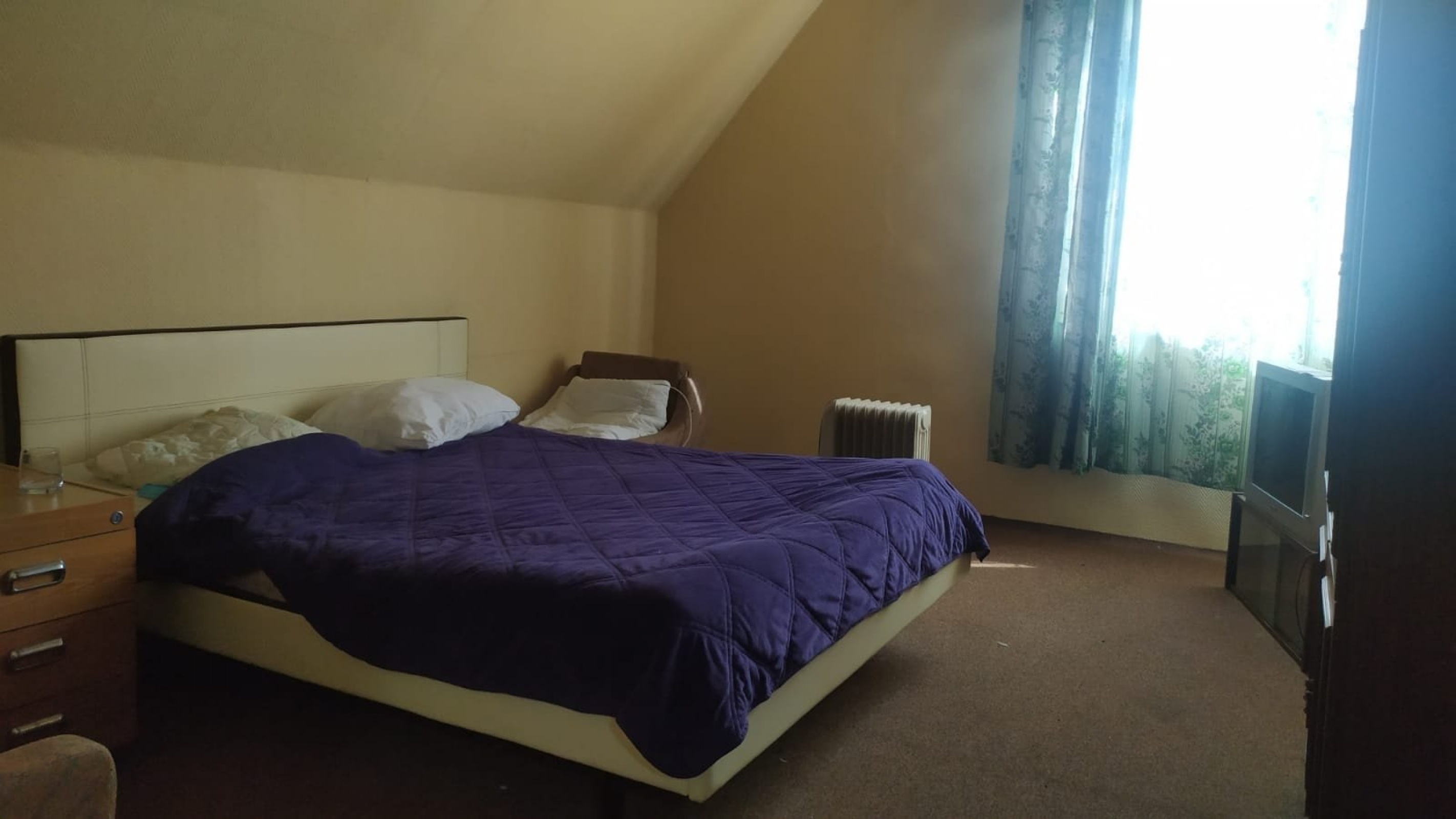 3-этажный дом, 250 м²