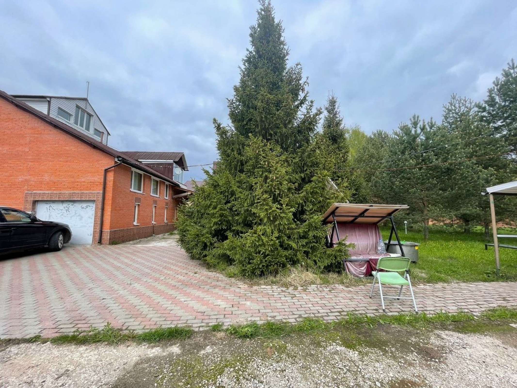 3-этажный дом,300 м²