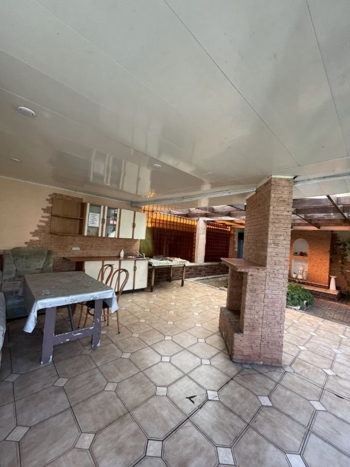 3-этажный дом, 600 м²