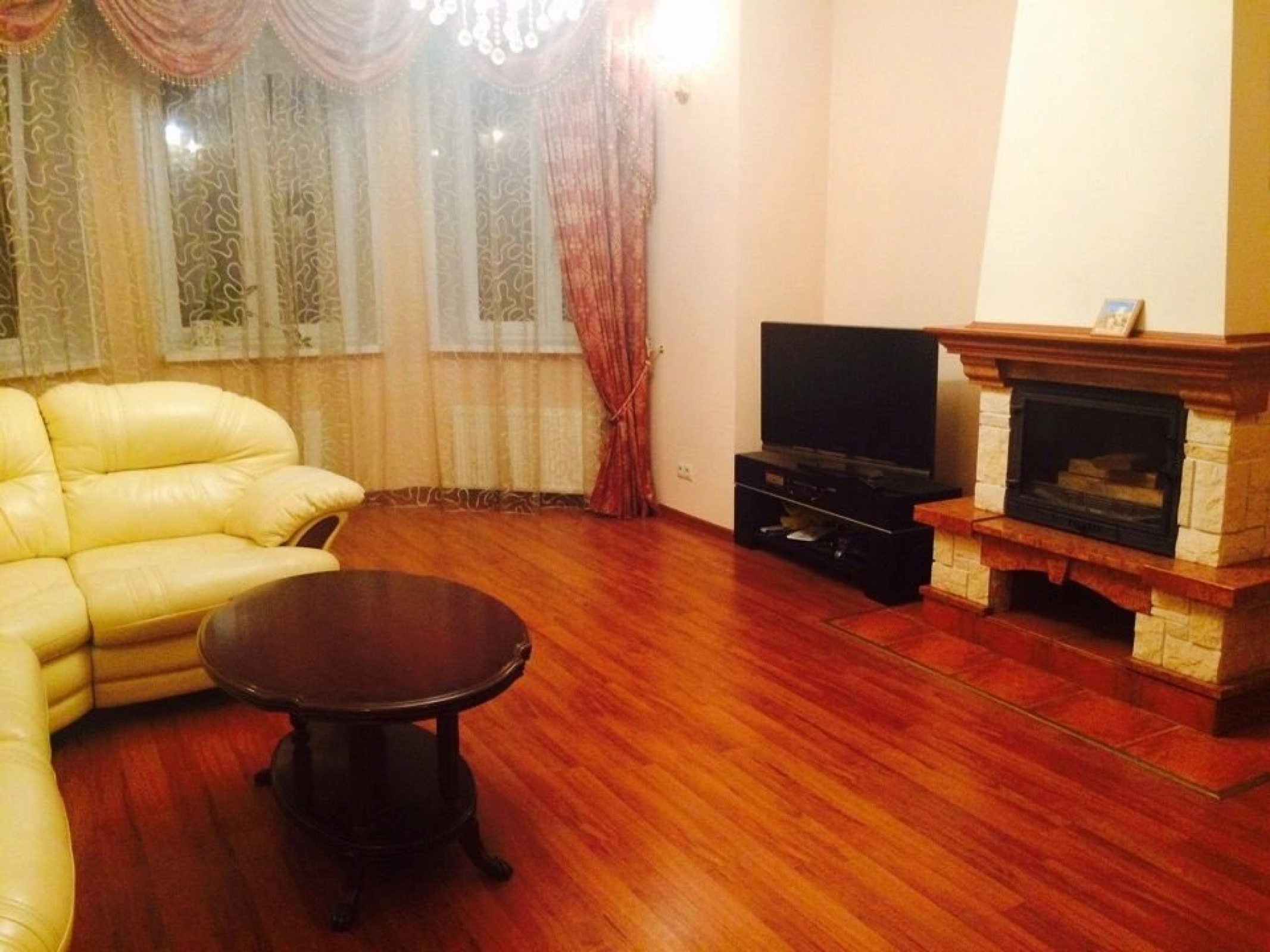 2-этажный коттедж  255 м²