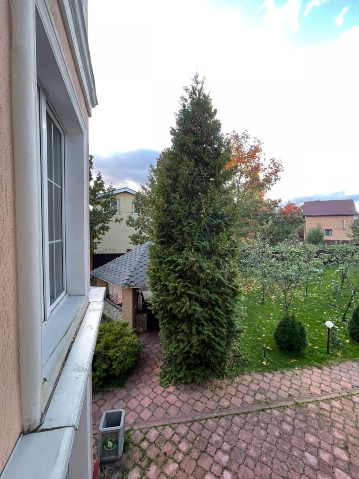 3-этажный дом, 400 м²