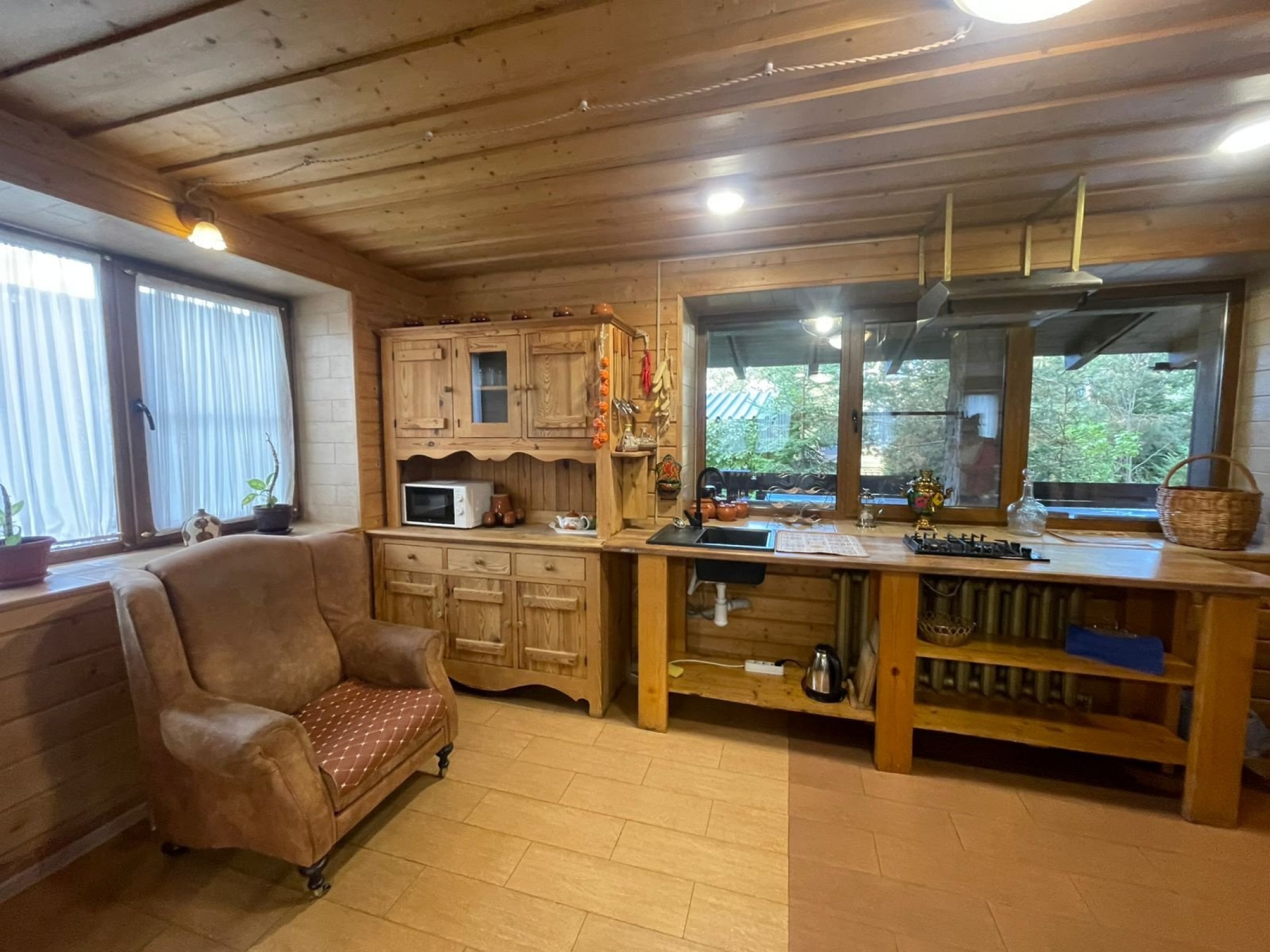 2-этажный дом, 400 м²