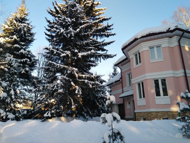 2-этажный коттедж  255 м²