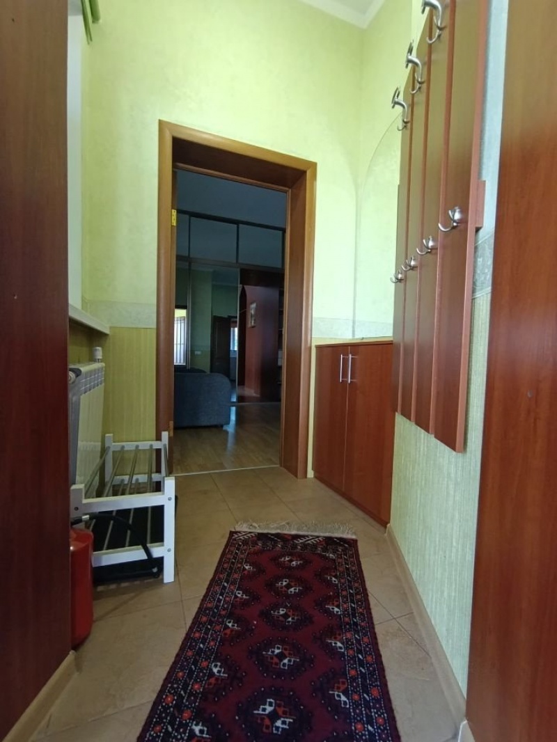 2-этажный таунхаус, 200 м²
