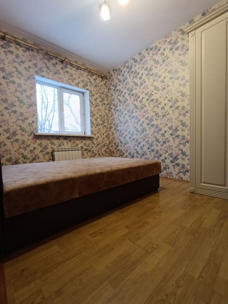 2-этажный коттедж, 215 м²