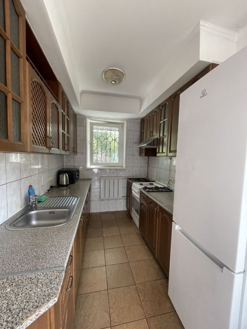 3-этажный дом, 600 м²