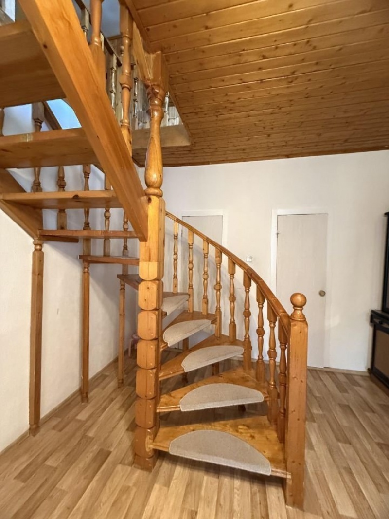 2-этажный дом, 180 м²