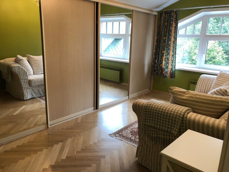 Коттедж, 290 м²