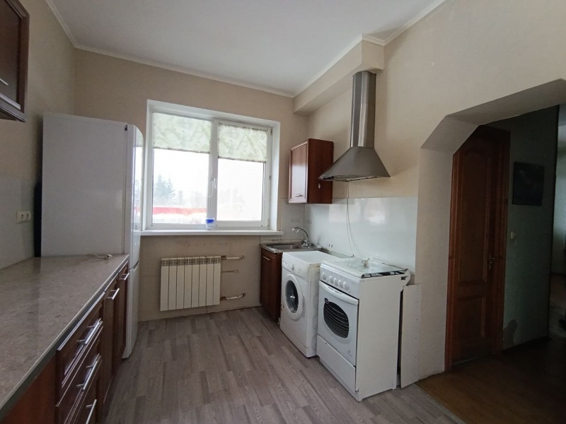 2-этажный коттедж, 215 м²