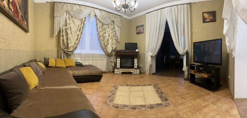 3-этажный дом, 430 м²