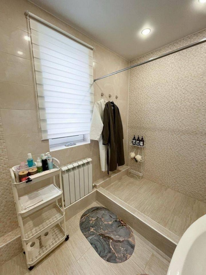 2-этажный дом, 210 м²