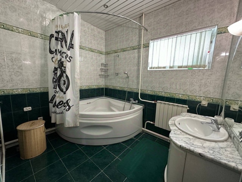 2-этажный дом, 230 м²