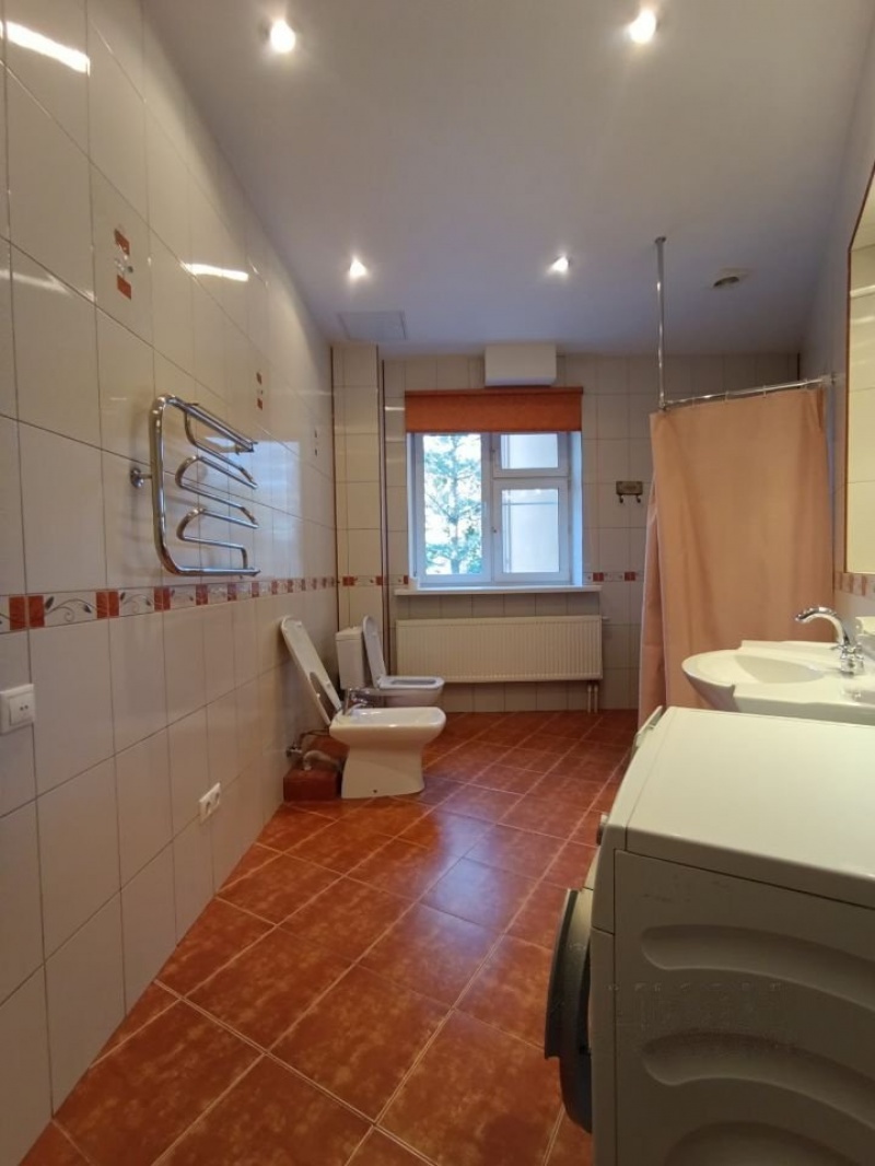 2-этажный таунхаус, 200 м²