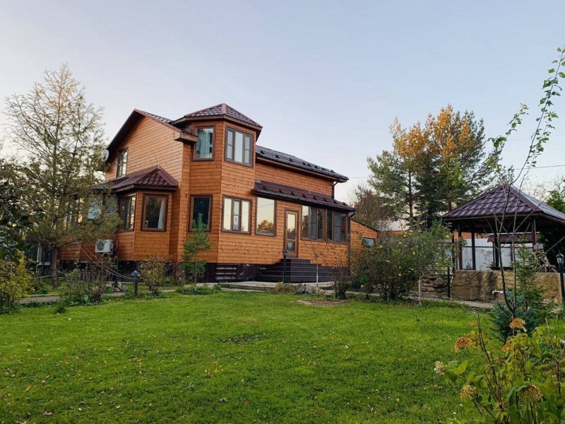 2-этажный коттедж, 130 м²