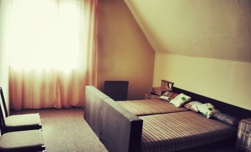 3-этажный дом, 250 м²