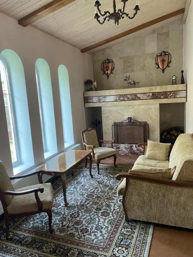 2-этажный коттедж, 170 м²