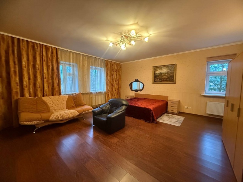 2-этажный таунхаус, 200 м²