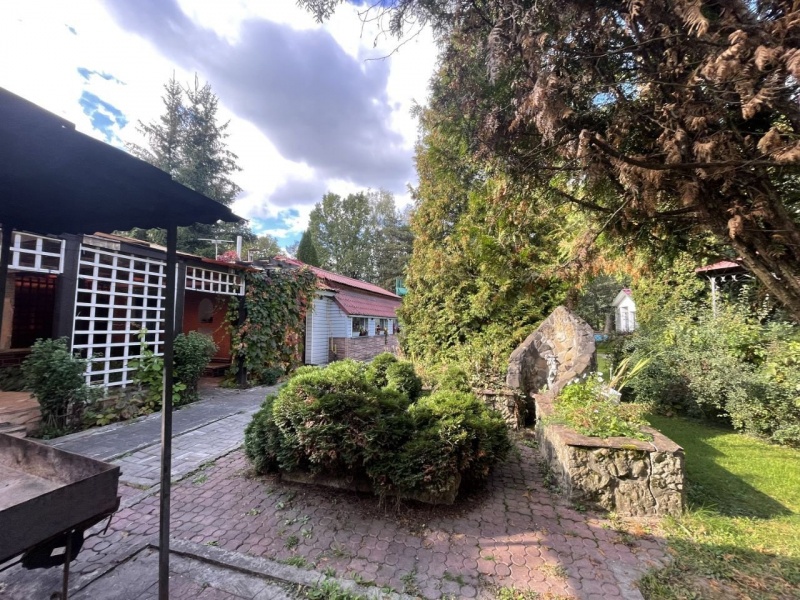 3-этажный дом, 600 м²